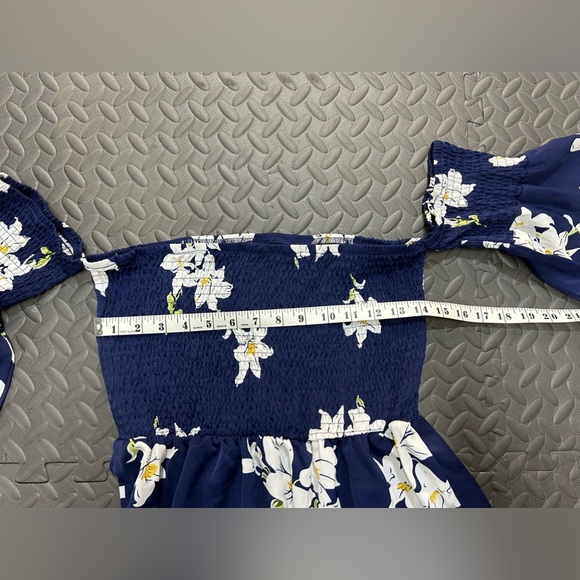 NWT Women’s floral off the shoulder dress size large - Picture 5 of 7